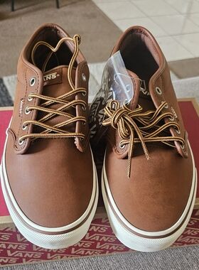 Vans Men’s Brown Canvas Low-Top Sneakers with Cream Sole